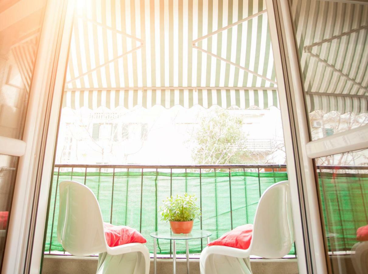 Apartment Nina , Bacvice Beach Сплит Екстериор снимка